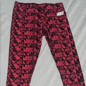 Nike Geometric Logo Printed Leggings